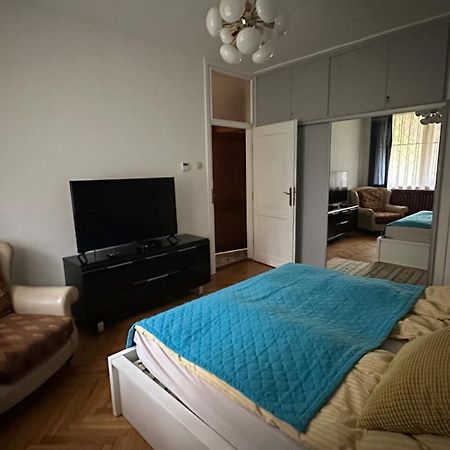 Cosy Apartman In Green Buda Budapesta Exterior foto